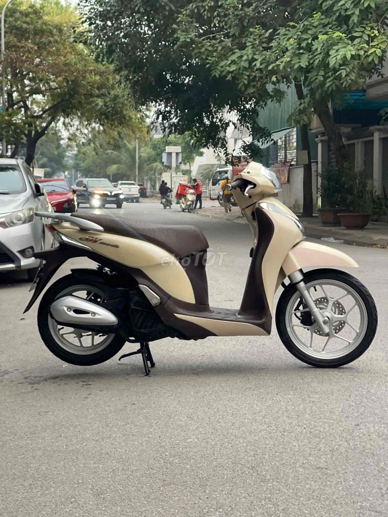 Honda SH Mode 2018 Nguyên Bản Chất_Bảo Hành 2 Năm✅. Mua bán Xe máy tại Huyện Gia Lâm Hà Nội được đăng bởi Xe Máy Phúc Hưng hình 4