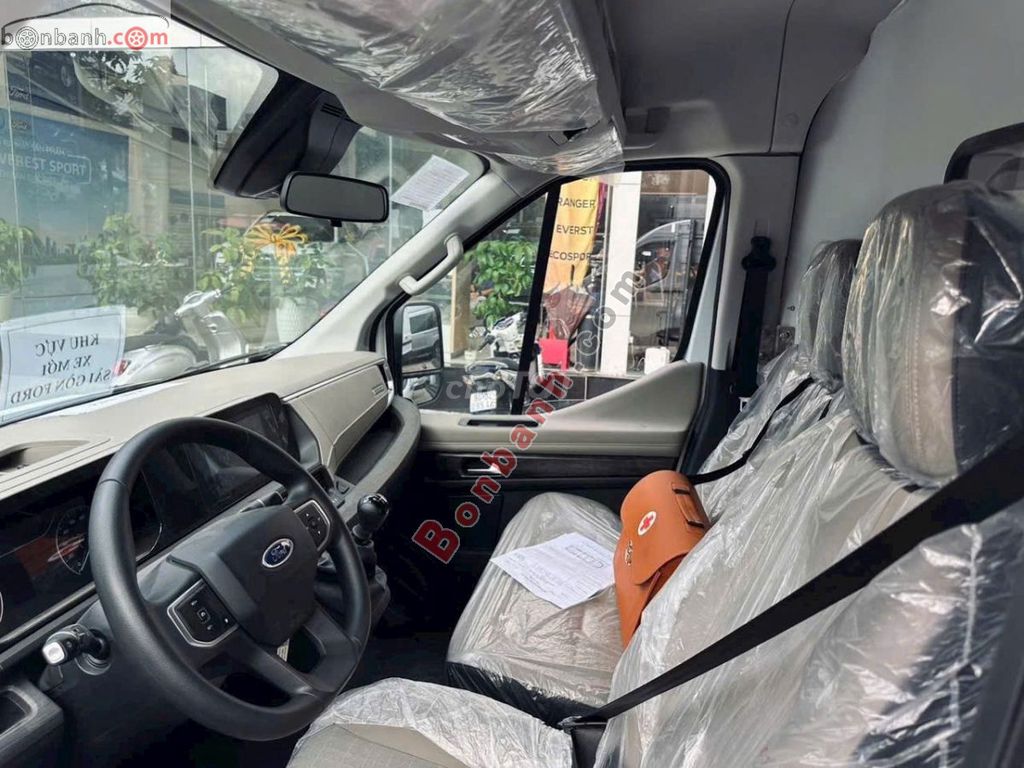 Ford Transit 2025 Van. Mua bán Ô tô tại Quận 7 Tp Hồ Chí Minh được đăng bởi Ms Phương hình 5