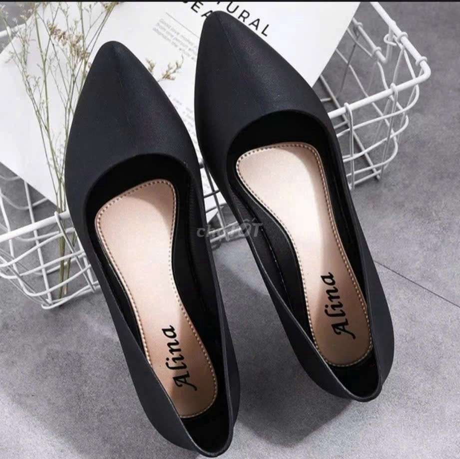Giày Alina nhựa dẻo size 39/40. Mua bán Giày dép tại Quận 10 Tp Hồ Chí Minh được đăng bởi Gọi cho tôi hình 1