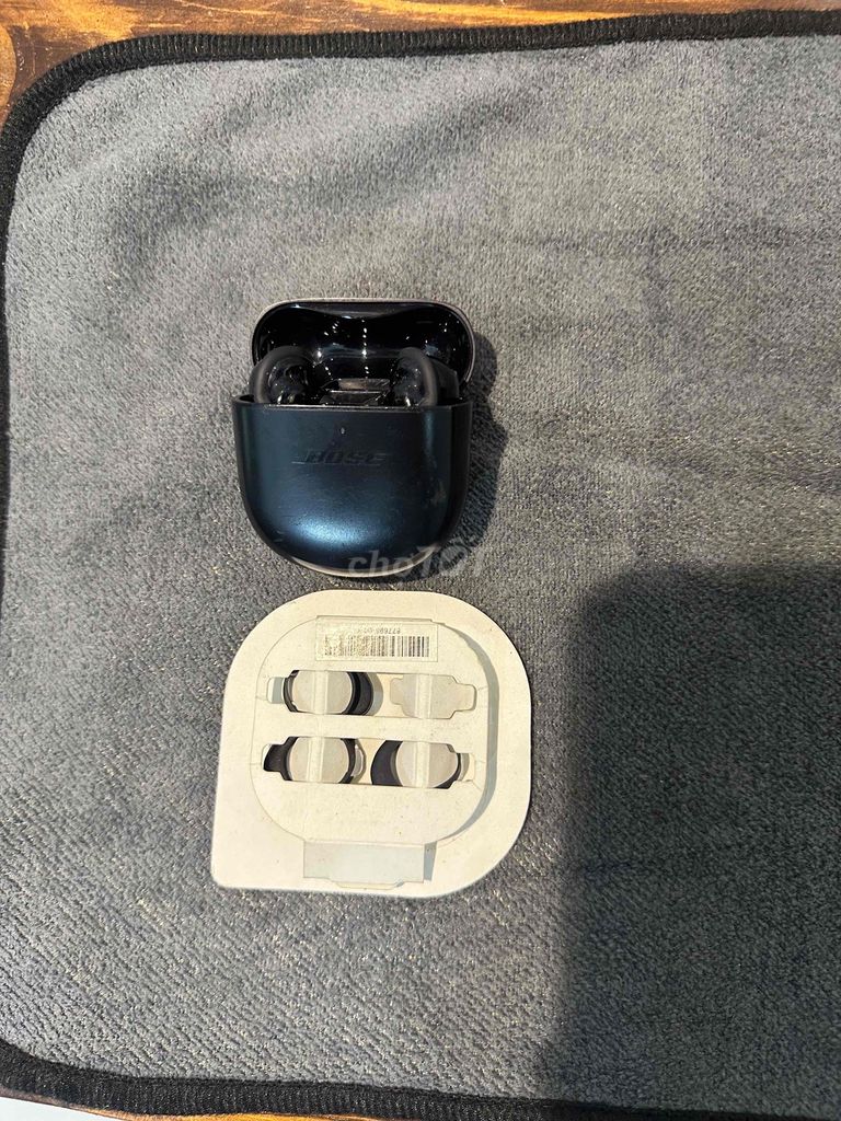 Tai nghe Bose Earbud2 Đen Chống ồn Đã sử dụng. Mua bán Tivi, Âm thanh tại Quận 12 Tp Hồ Chí Minh được đăng bởi Loa Lướt Chính Hãng hình 1
