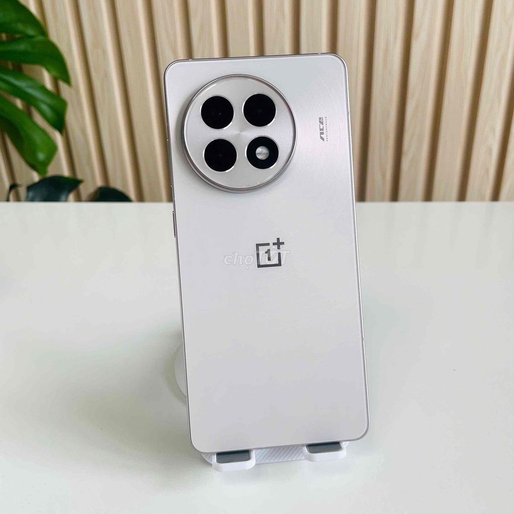OnePlus ACE 5 Úp Rom - 12/256GB Trắng Pin 99%. Mua bán Điện thoại tại Quận Ninh Kiều Cần Thơ được đăng bởi Hmphone hình 1