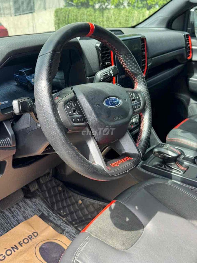 RAPTOR XÁM 2023 ĐI LƯỚT SẴN NHIỀU PHỤ KIỆN. Mua bán Ô tô tại Quận 3 Tp Hồ Chí Minh được đăng bởi Duy Tô Sài Gòn Ford hình 12