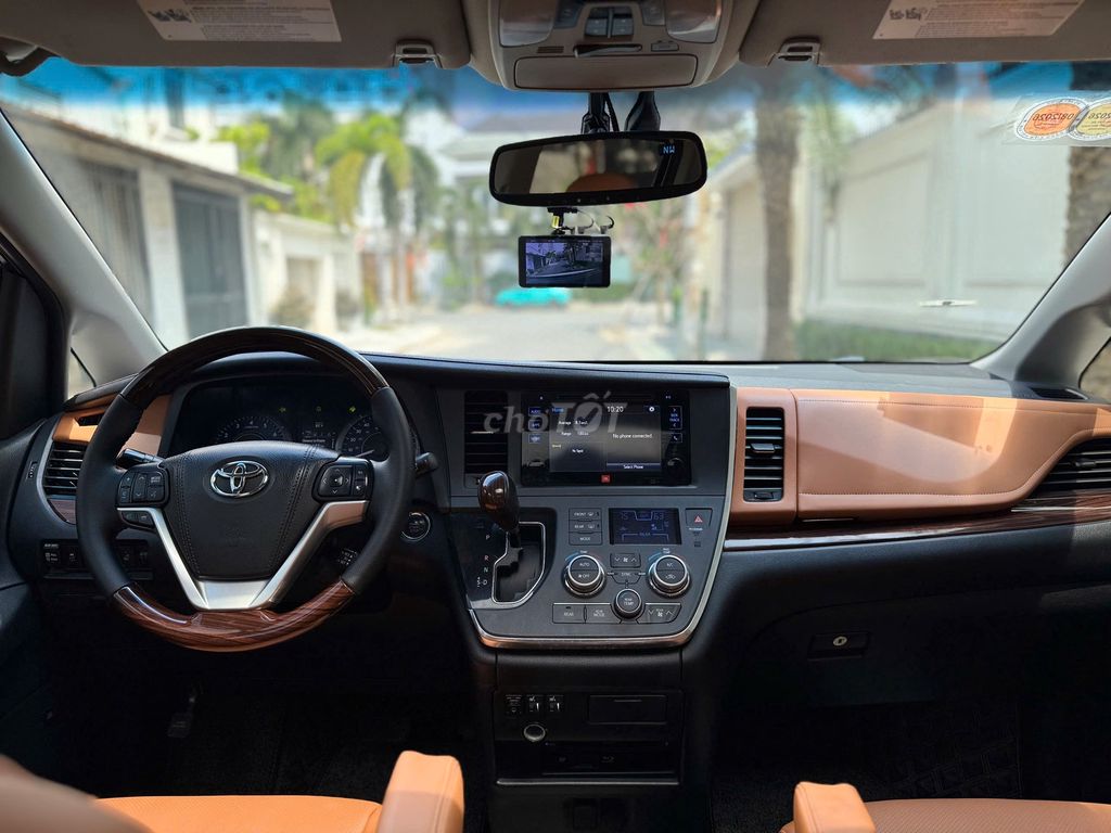 Toyota Sienna 3.5 Mỹ full option bản CAO NHẤT VIPP. Mua bán Ô tô tại Quận Phú Nhuận Tp Hồ Chí Minh được đăng bởi Mss Ngọc hình 13