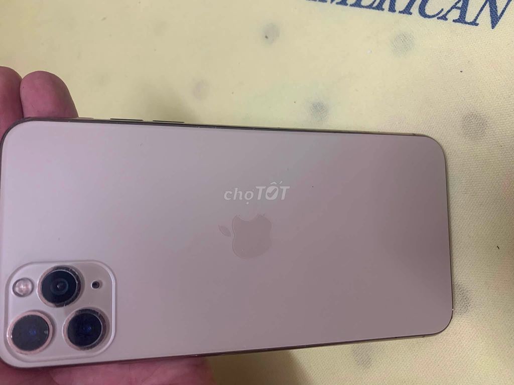 Apple iPhone 11 Pro Max 64GB Vàng đồng đã thay màn. Mua bán Điện thoại tại Quận Cầu Giấy Hà Nội được đăng bởi Hội Đồ Điện Tử hình 1