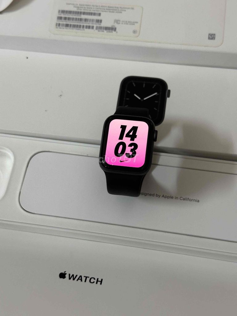 AppleWatch Sr5/40mm fullbox 99%