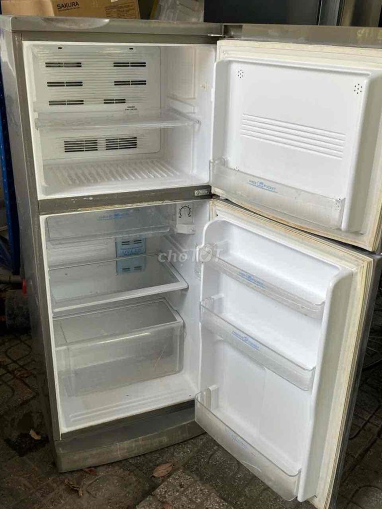 Tủ lạnh Sanyo 165L. Mua bán Tủ lạnh tại Thành phố Thủ Dầu Một Bình Dương được đăng bởi Nguyễn văn hiển hình 1