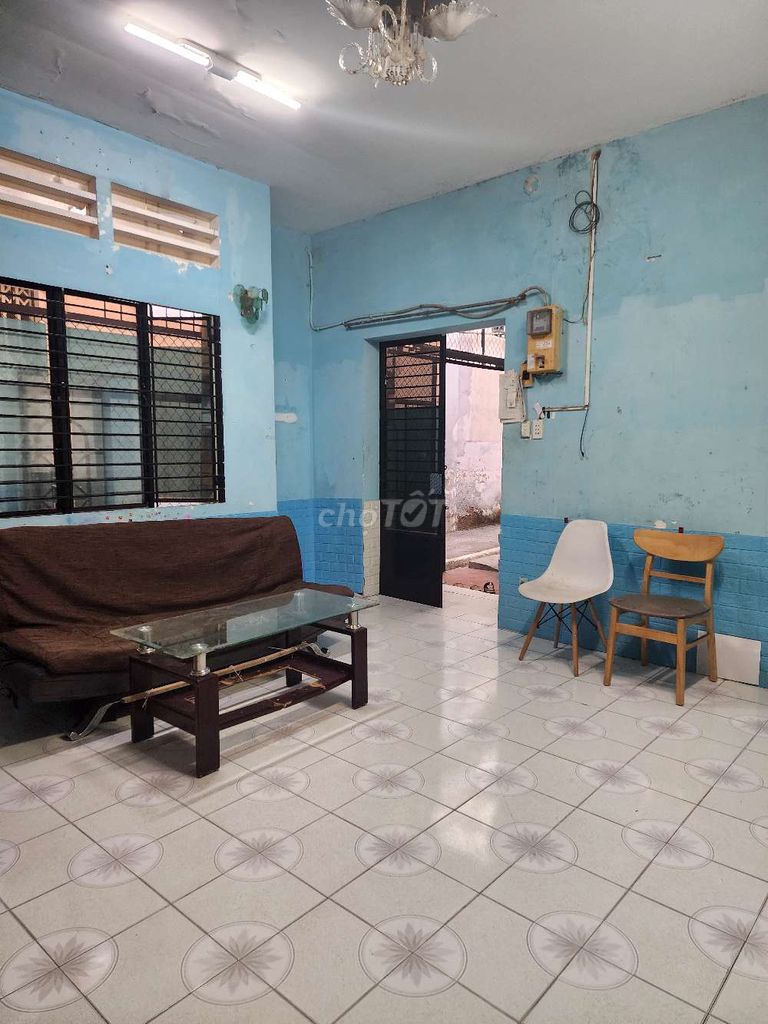Cho thue nhà Nguyễn Văn lượng. dt 5 x 16 2pn. 2wc