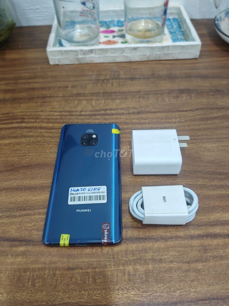 Huawei Mate 20 6/128 Xanh sạc cáp có ship COD. Mua bán Điện thoại tại Quận Hoàng Mai Hà Nội được đăng bởi Trần Ngọc Hiếu hình 1