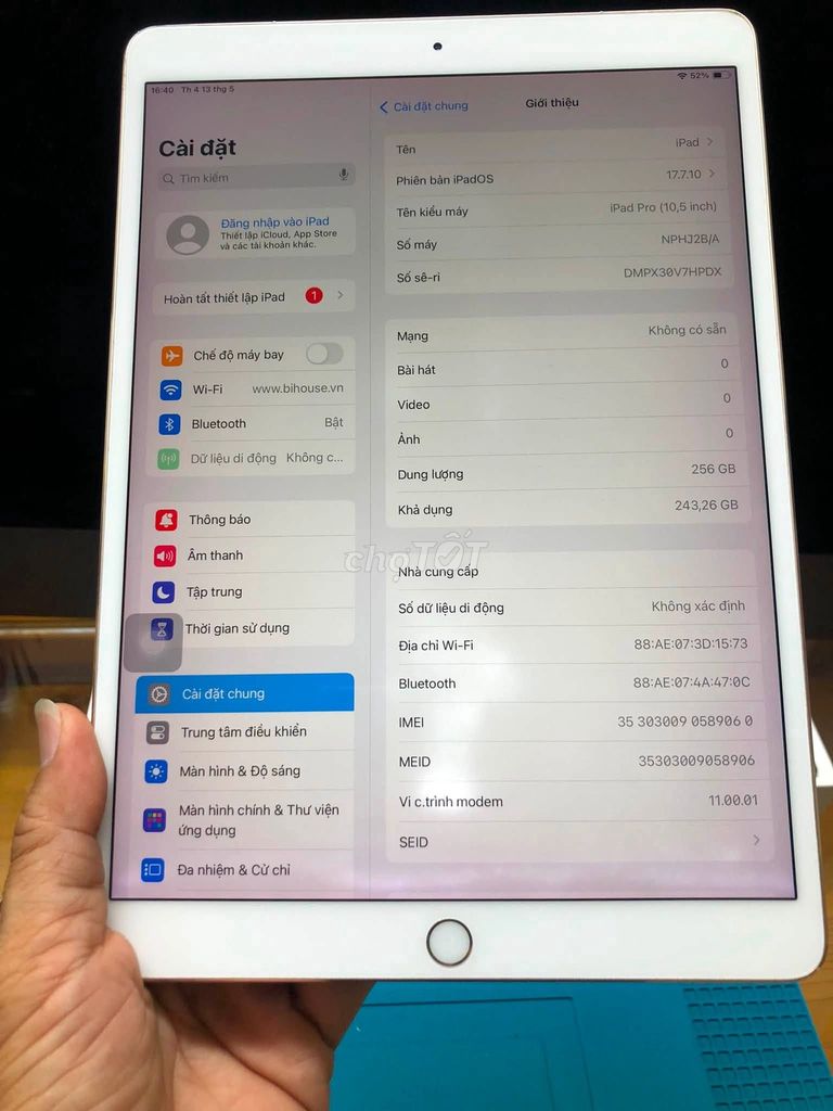 Apple iPad Pro 10.5 256GB Vàng. Mua bán Máy tính bảng tại Quận 10 Tp Hồ Chí Minh được đăng bởi Hội Đồ Điện Tử hình 1