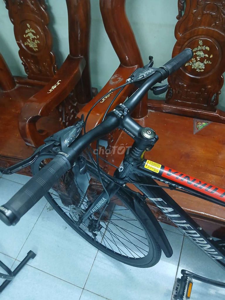 Xe touring CALIFORNIA KHUNG NHÔM
Mới 95%. Mua bán Xe đạp tại Thành phố Vũng Tàu Bà Rịa - Vũng Tàu được đăng bởi Văn Hiệp hình 2