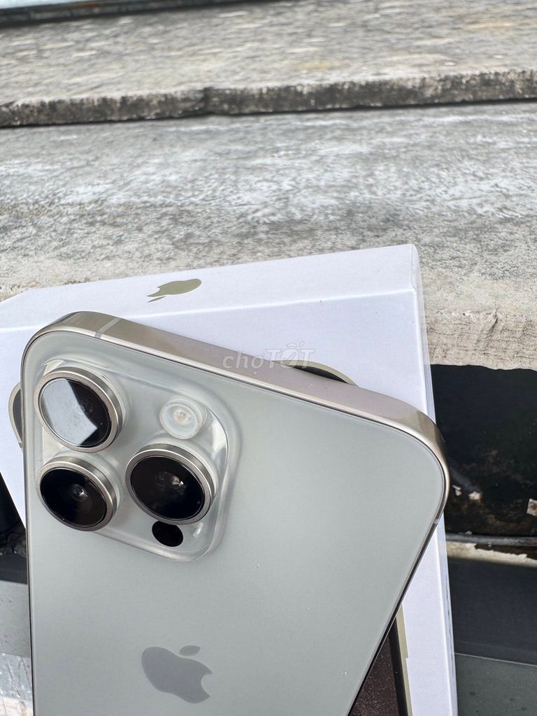 Apple iPhone 15 Pro Max 512GB Titan tự nhiên Đã sử dụng. Mua bán Điện thoại tại Quận 1 Tp Hồ Chí Minh được đăng bởi Hội Đồ Điện Tử hình 1