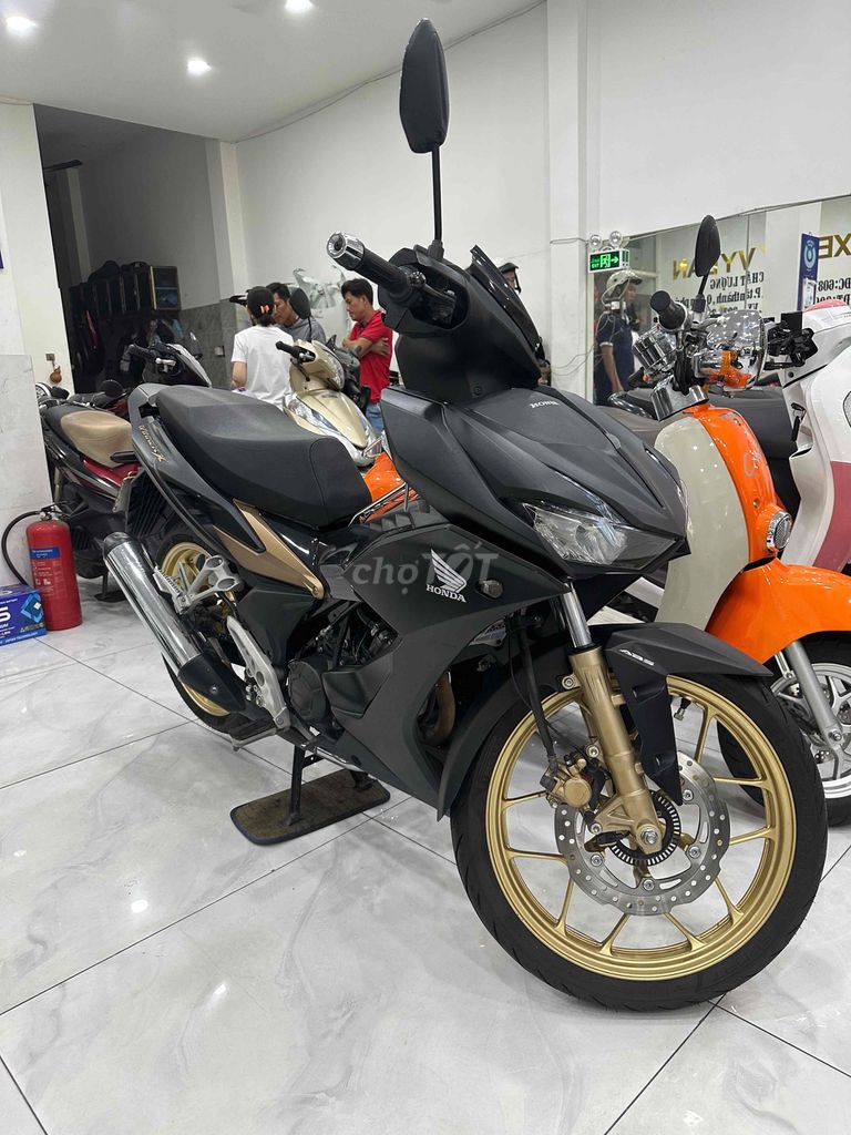 Winnerx đk 2021 abs đen nhám xe zin nguyên bstp. Mua bán Xe máy tại Huyện Hóc Môn Tp Hồ Chí Minh được đăng bởi Lệ xe máy cỏ hình 2