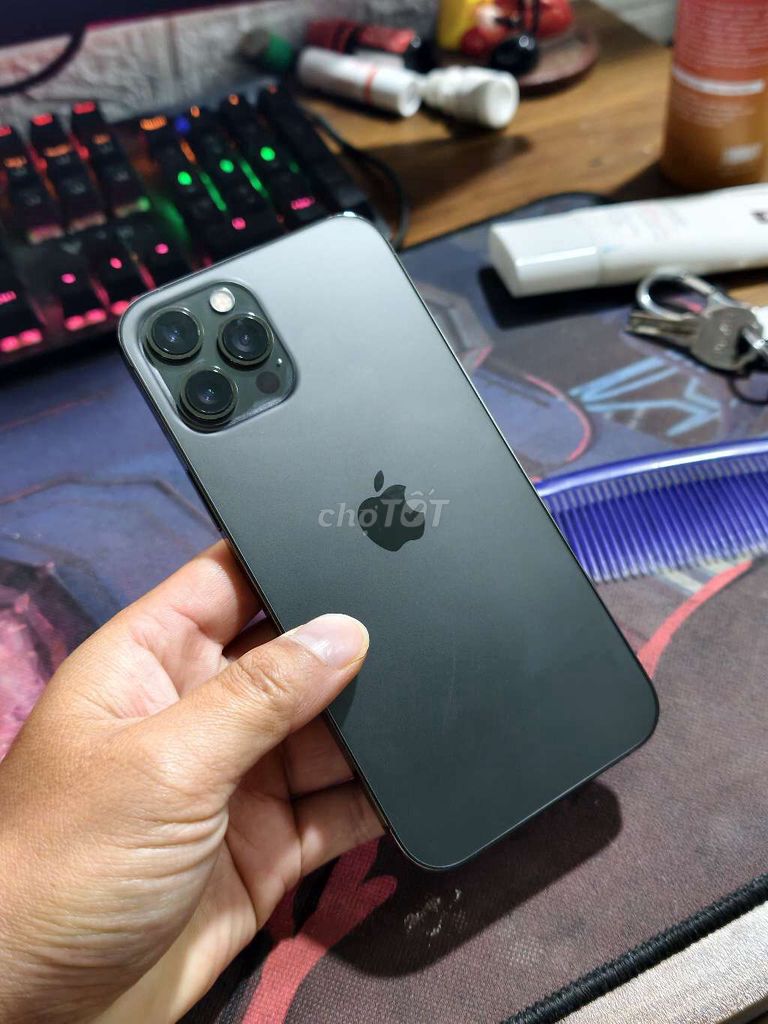 Apple iPhone 12 Pro Max 256GB Xám. Mua bán Điện thoại tại Thành phố Đà Lạt Lâm Đồng được đăng bởi Bảo Sơn Phạm hình 1