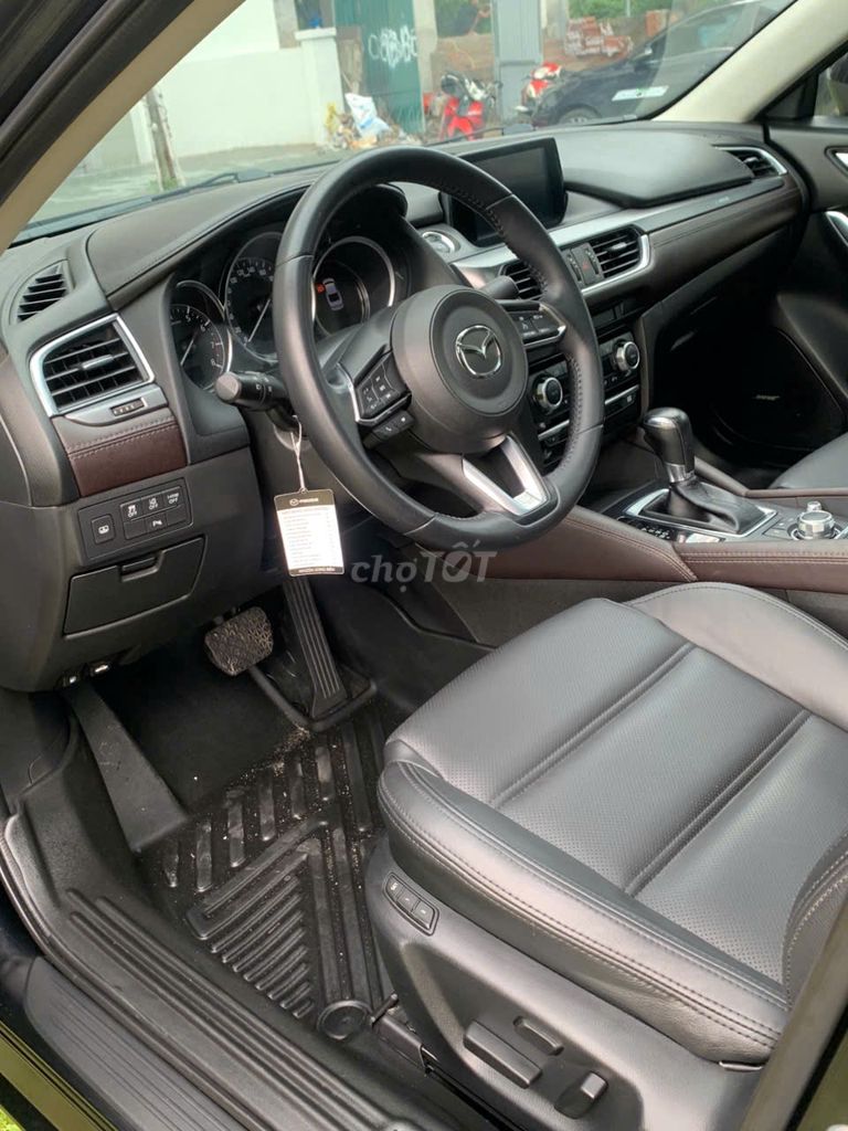 Mazda 6 2019 Premium 2.0 AT - 65000 km. Mua bán Ô tô tại Quận Long Biên Hà Nội được đăng bởi Auto Tuấn Huyền hình 6