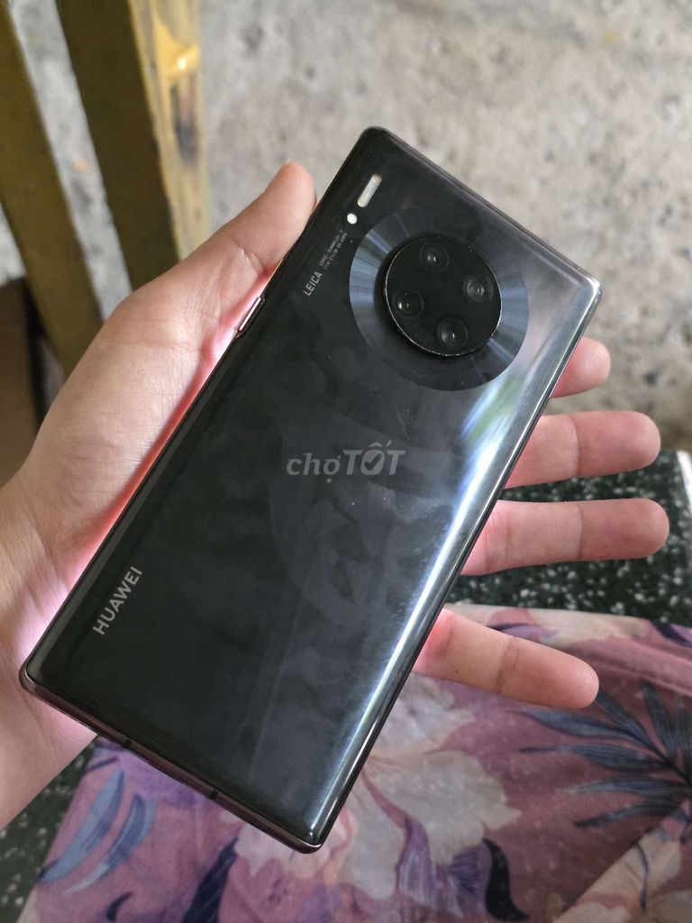 Huawei Mate 30 Pro 5G 128GB Đen HarmonyOS. Mua bán Điện thoại tại Thành phố Biên Hòa Đồng Nai được đăng bởi  dương hà  hình 1
