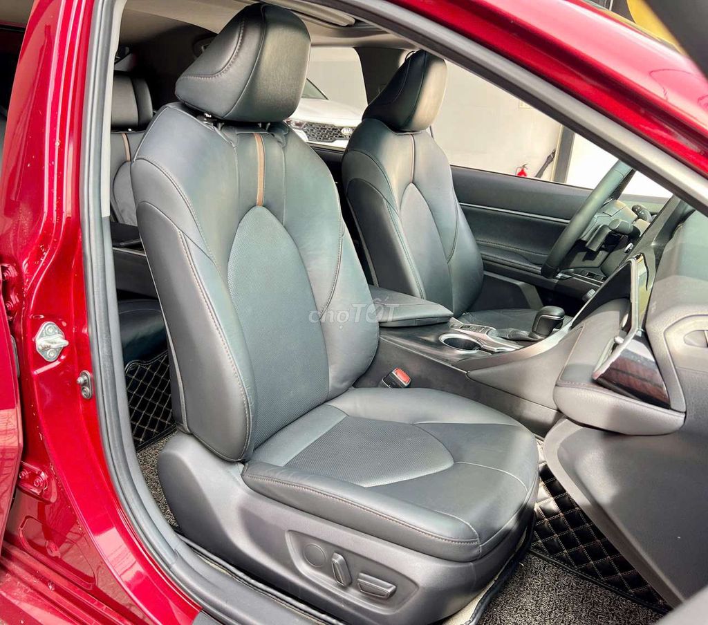 Toyota camry 2.0Q 2022. Mua bán Ô tô tại Thành phố Thủ Dầu Một Bình Dương được đăng bởi Quốc việt  hình 12