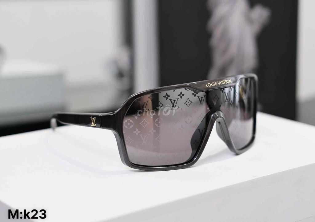 Kính Nam LV Cao Cấp. Mua bán Phụ kiện thời trang khác tại Quận Bình Tân Tp Hồ Chí Minh được đăng bởi Trúc Phương hình 1