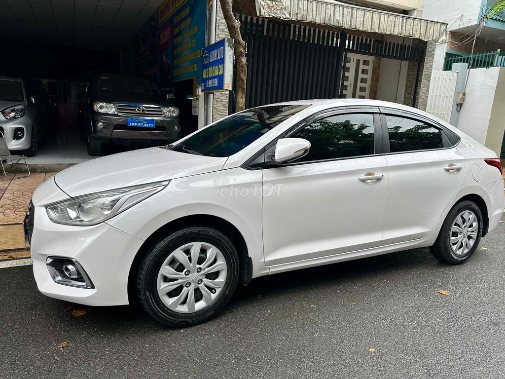 Hyundai Accent 2018 1.4 MT - 85000 km. Mua bán Ô tô tại Thành phố Biên Hòa Đồng Nai được đăng bởi Luxury AUTO  hình 1