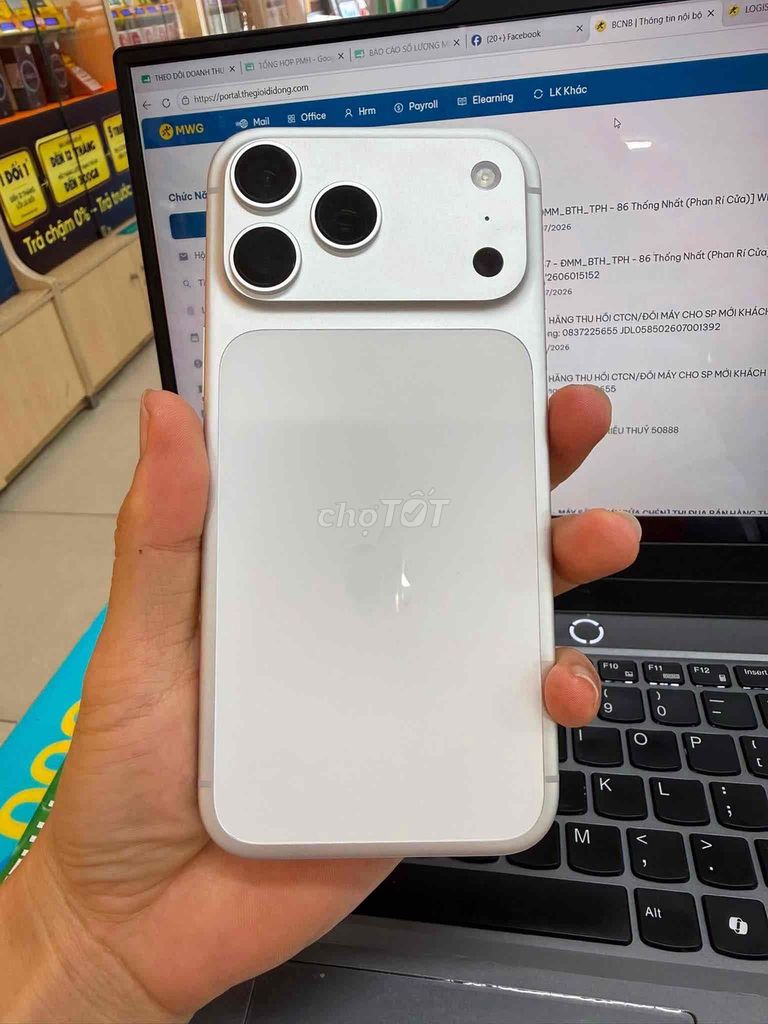 iPhone 17 Pro Max 256GB Trắng. Mua bán Điện thoại tại Huyện Tuy Phong Bình Thuận được đăng bởi Sỹ Huỳnh hình 1