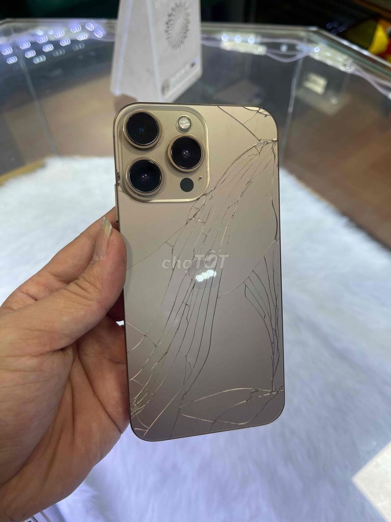 iPhone XR 128GB Vàng Like New. Mua bán Điện thoại tại Huyện Thuỷ Nguyên Hải Phòng được đăng bởi Bảo Trân hình 1