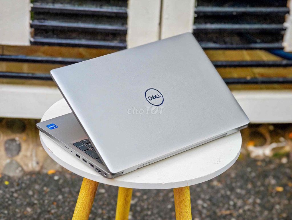 Dell Precision 3561 i7-11800H 15.6 inch 32GB/512GB. Mua bán Laptop tại Thành phố Biên Hòa Đồng Nai được đăng bởi TRƯƠNG HUY HOÀNG hình 1