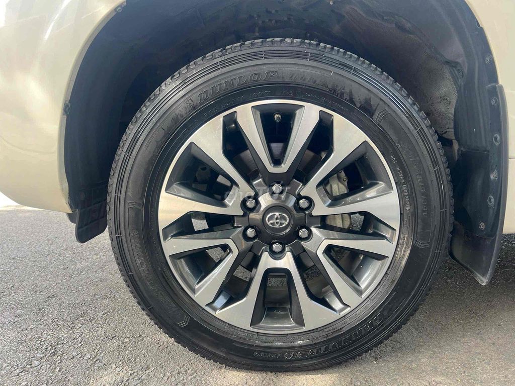 TOYOTA HÀ ĐÔNG bán Prado 6vạn full LỊCH SỬ model22. Mua bán Ô tô tại Quận Hà Đông Hà Nội được đăng bởi Toyota Hà Đông Tsure hình 9