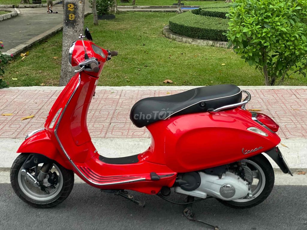 Piaggio Vespa Primavera 125 3vie 2016 красный