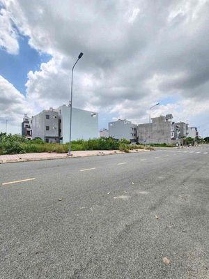 Đất 105m2 Trục Chính KDC Phú Hồng Thịnh, Rẻ Nhất Khu. Mua bán đất tại Thành phố Dĩ An Bình Dương được đăng bởi Ngọc Long