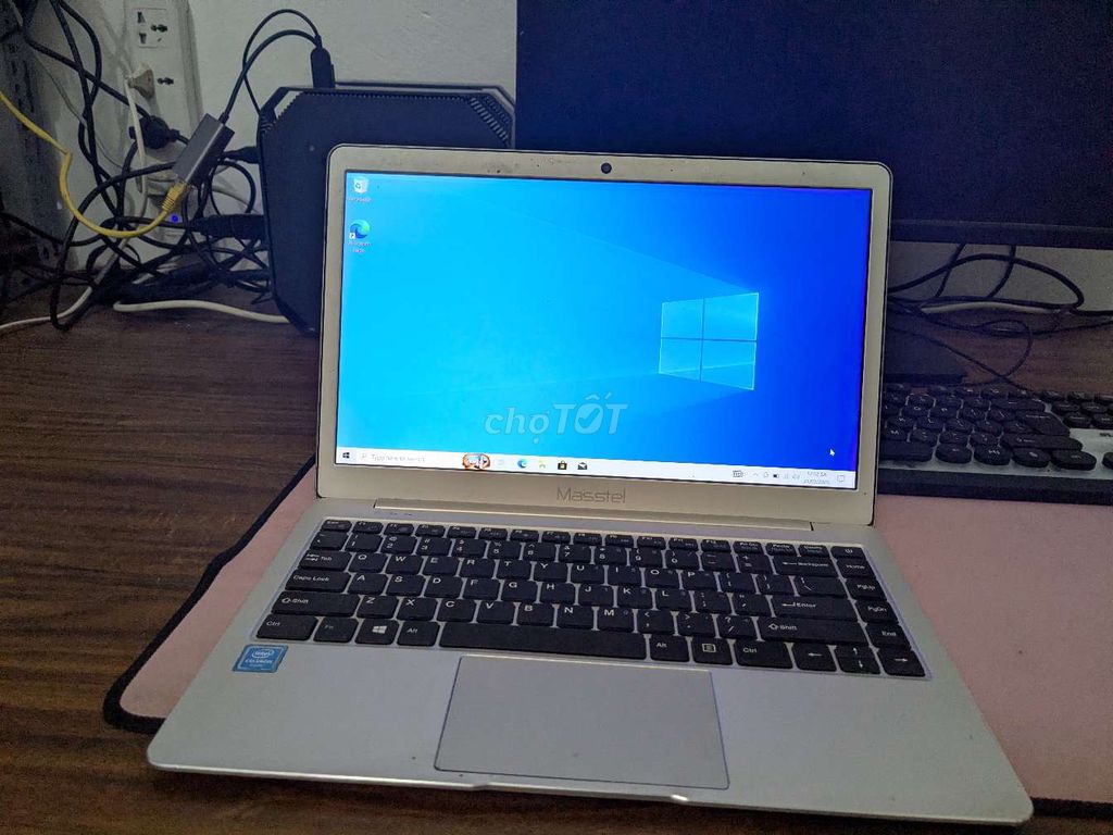 Masstel Notebook L133 3GB/32GB Bạc. Mua bán Laptop tại Huyện Đông Anh Hà Nội được đăng bởi NMT hình 1