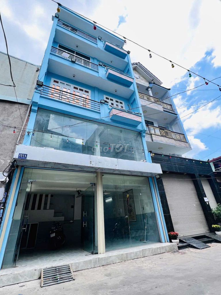 CHO THUÊ NHÀ NGUYÊN CĂN NGAY NGÃ TƯ NGUYỄN THỊ KIỂU VÀ NGUYỄN THỊ ĐẶNG