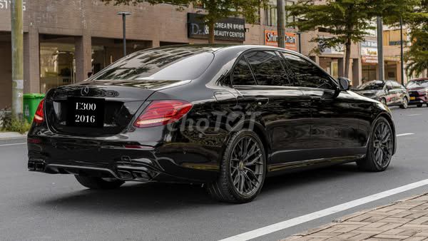 🍏E300 2016 🍏- Bank 70-80%. Mua bán Ô tô tại Quận 7 Tp Hồ Chí Minh được đăng bởi Minh Anh hình 2