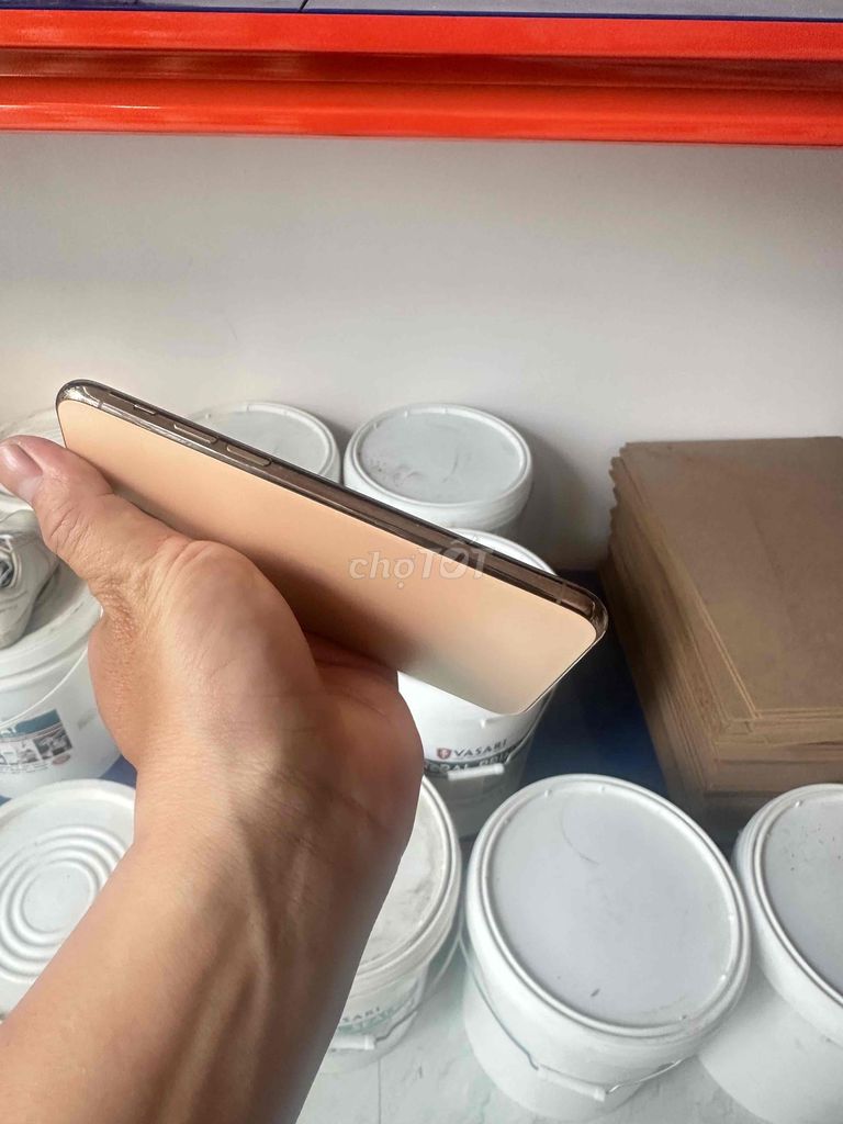 Apple iPhone 11 Pro Vàng đồng. Mua bán Điện thoại tại Quận 12 Tp Hồ Chí Minh được đăng bởi Văn Nhật hình 1