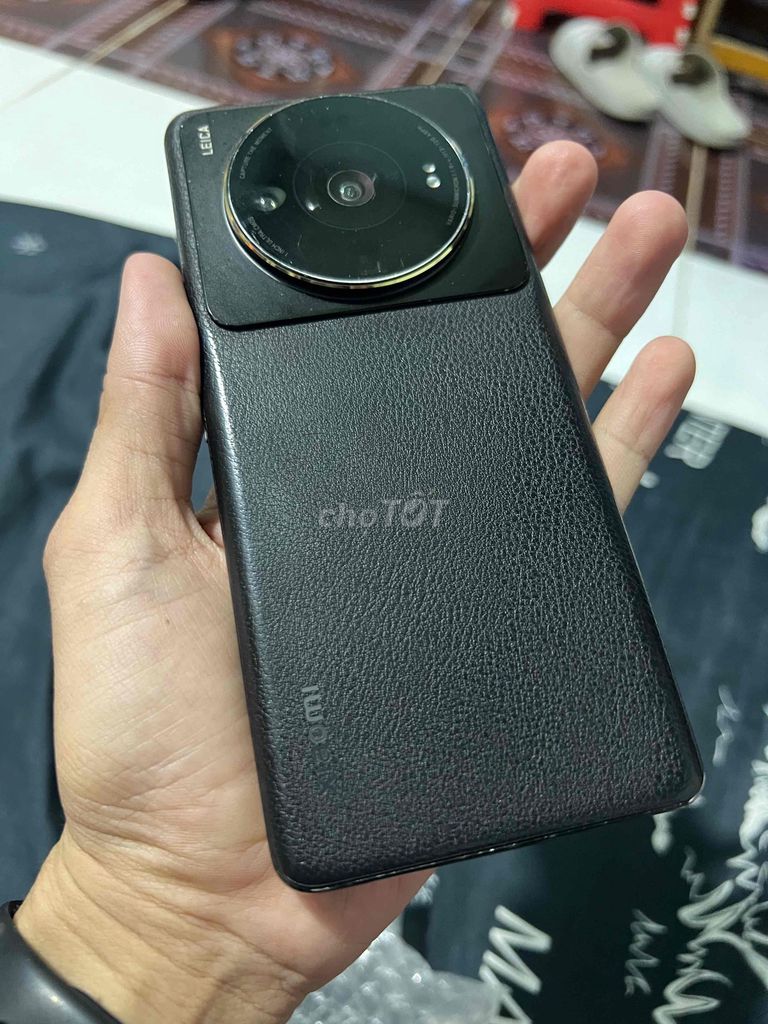 Xiaomi 12S Ultra 256GB Đen QT zin đẹp có gl. Mua bán Điện thoại tại Quận 12 Tp Hồ Chí Minh được đăng bởi Phát Tài hình 1