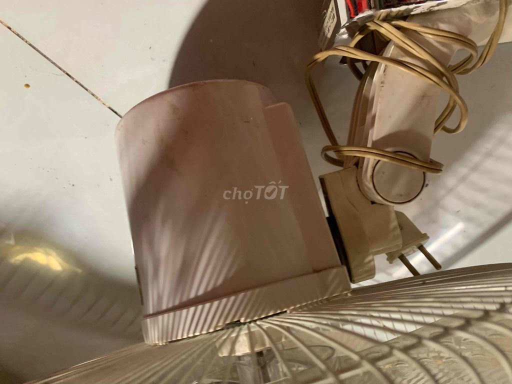 Quạt điện Kjapan Trắng Đã sử dụng. Mua bán Quạt tại Huyện Bình Chánh Tp Hồ Chí Minh được đăng bởi Bi hình 1