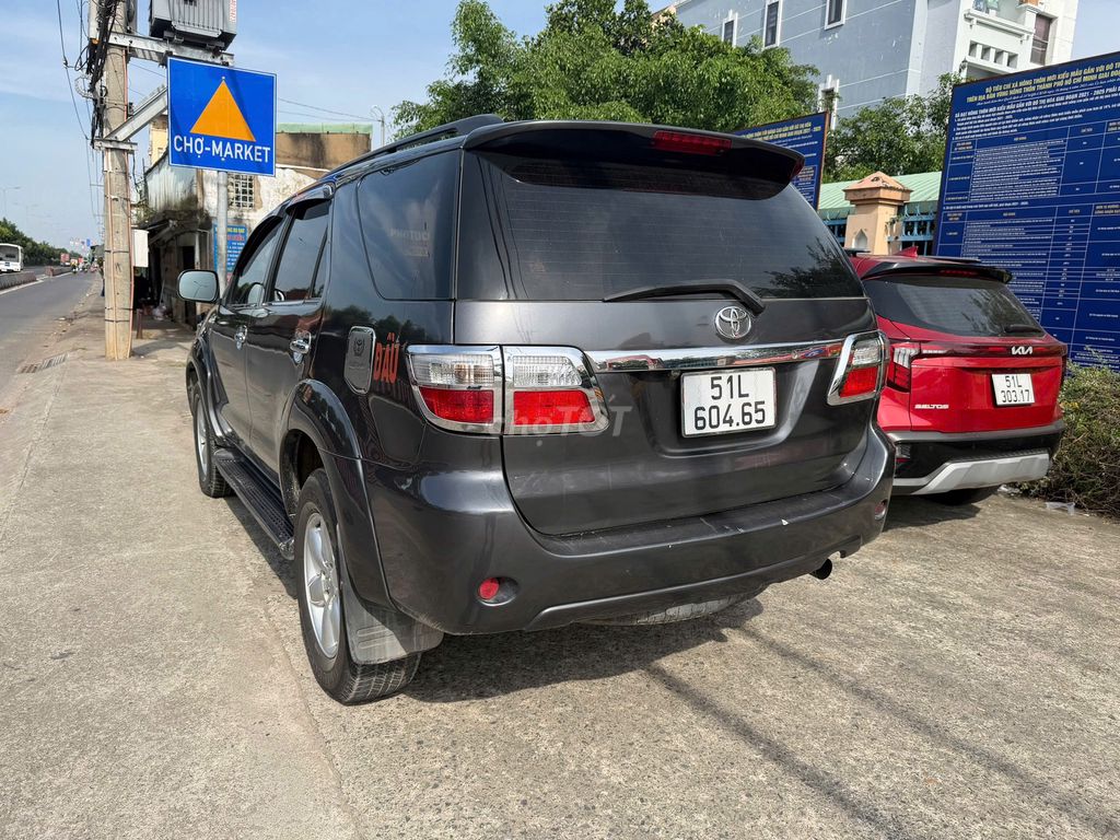 Toyota Fortuner 2010 2.5G - 100000 km. Mua bán Ô tô tại Huyện Củ Chi Tp Hồ Chí Minh được đăng bởi Huỳnh Duy hình 3