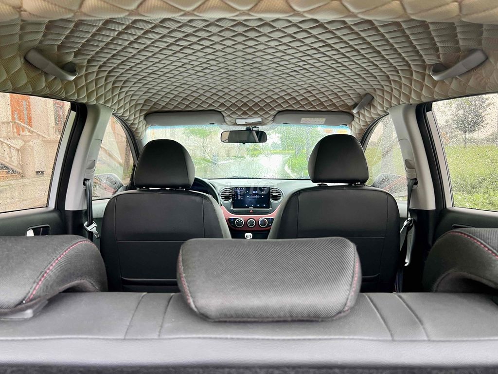 i10 Hatchback 1.2MT full ODO 21.000km NHƯ MỚI. Mua bán Ô tô tại Thành phố Thủ Đức Tp Hồ Chí Minh được đăng bởi Sơn hình 19