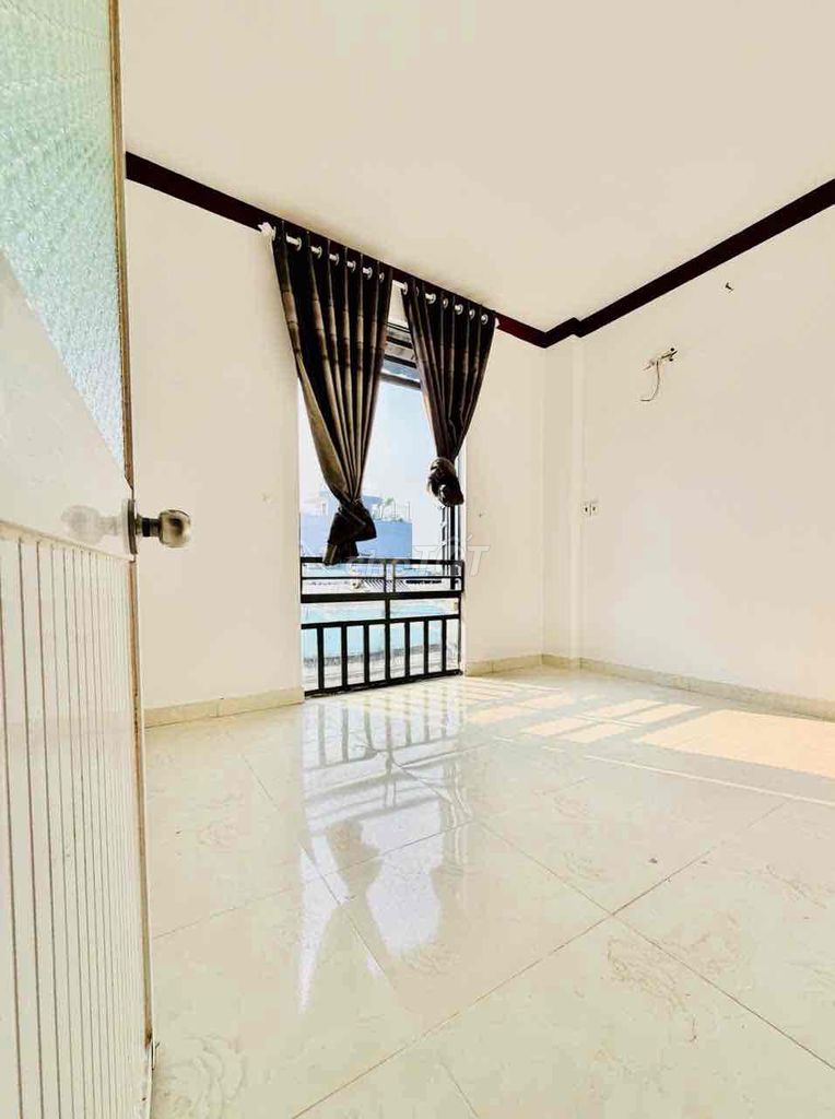 Аренда · 2 комн. · 24 м² · Quận 12, ул. Ngã Tư Ga
