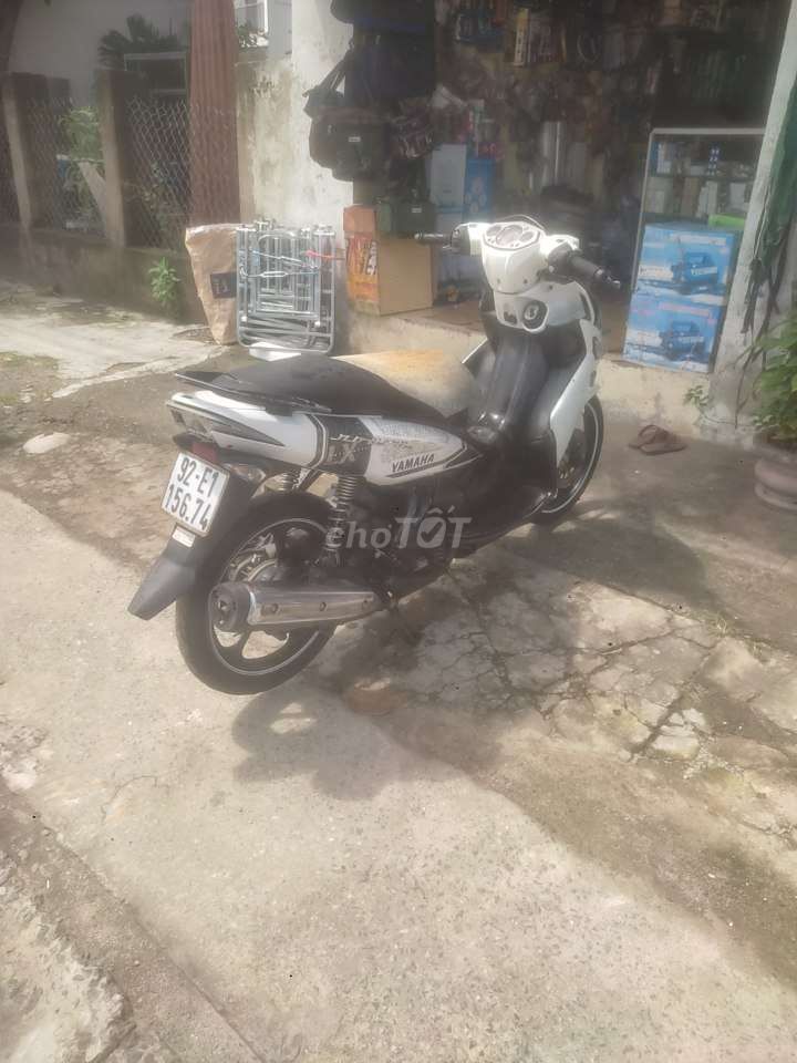 Xe Yamaha Nouvo LX. Mua bán Xe máy tại Quận Cẩm Lệ Đà Nẵng được đăng bởi hồ chí hiếu hình 4