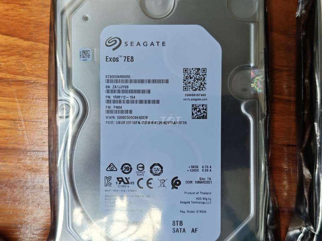 Ổ cứng Skyhawk 4TB và Exos 7e8 8TB