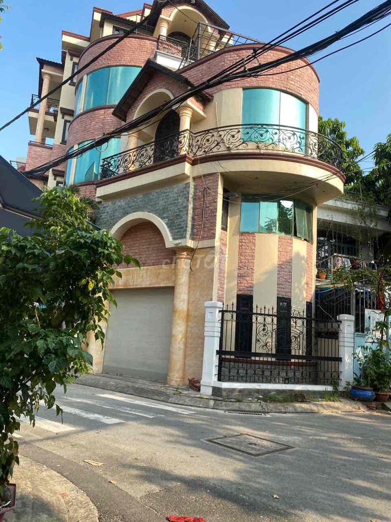 Biệt Thự góc 2 mặt tiền khu Tân Quy Đông