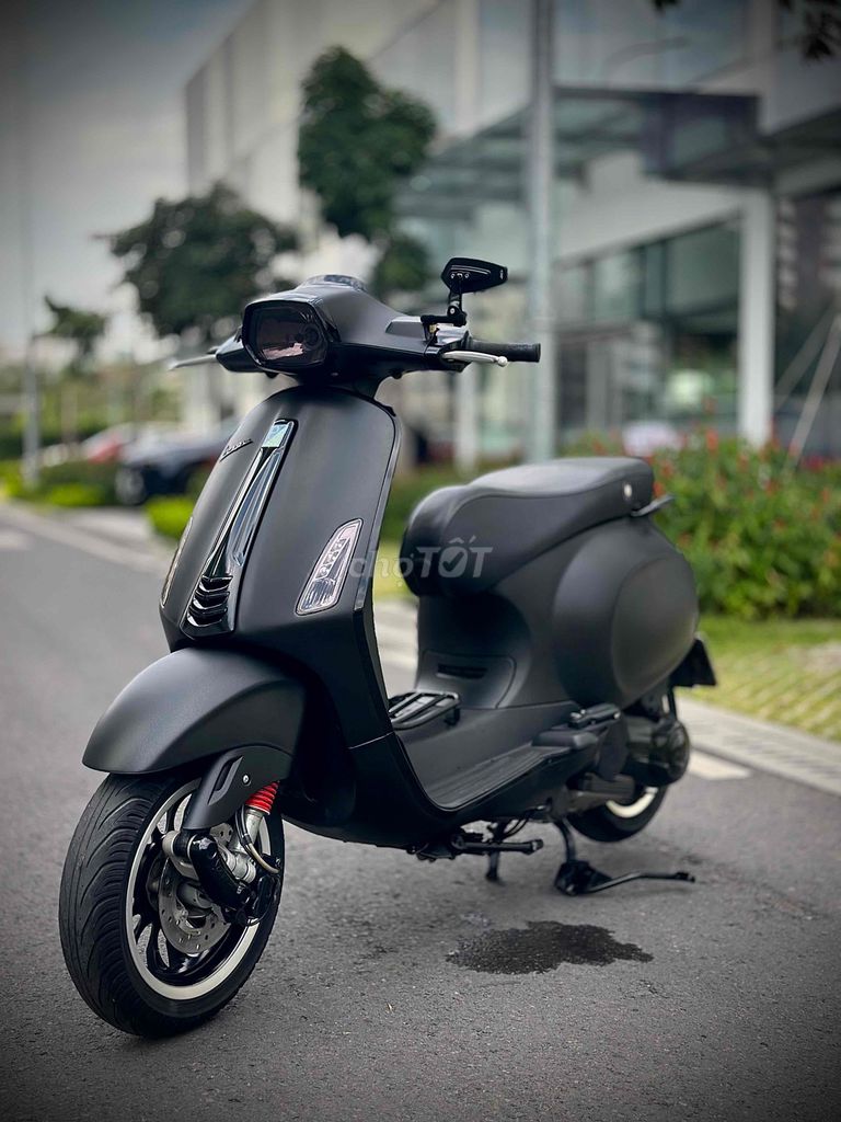 Piaggio Vespa Sprint 125 2016 Đen 24000 km. Mua bán Xe máy tại Quận Gò Vấp Tp Hồ Chí Minh được đăng bởi Xe Máy Hiệp Phát hình 4