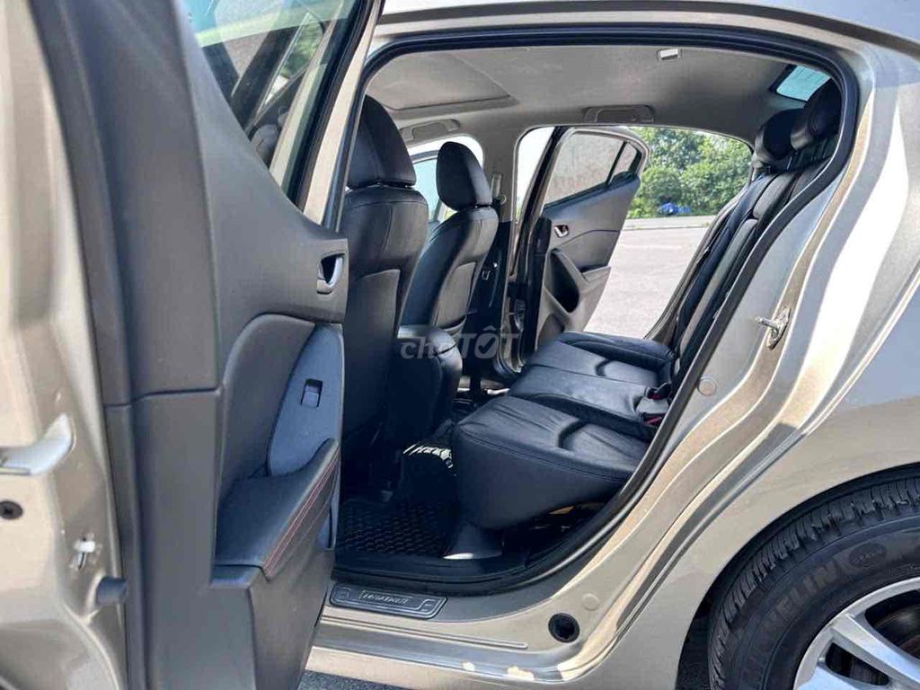 Mazda 3 sx2016 1.5 AT Sedan. Mua bán Ô tô tại Quận Thanh Xuân Hà Nội được đăng bởi Mạnh Hải hình 11