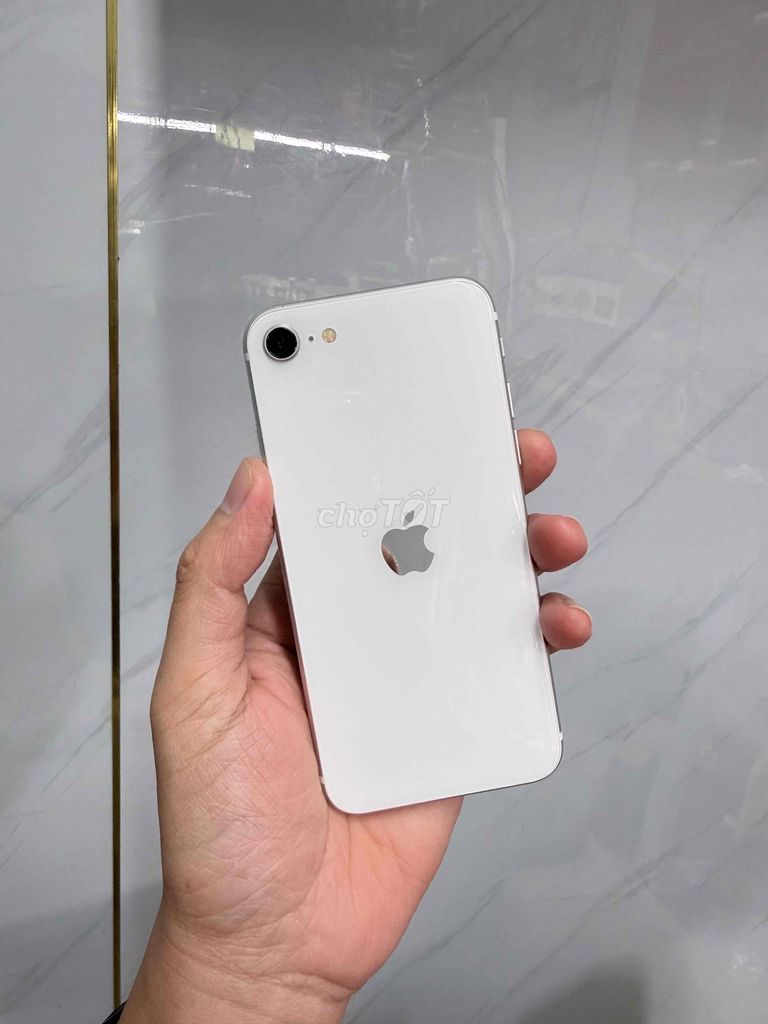 Apple iPhone SE 2020 64GB Trắng Đã sử dụng. Mua bán Điện thoại tại Quận 6 Tp Hồ Chí Minh được đăng bởi Trần thanh tiền hình 1