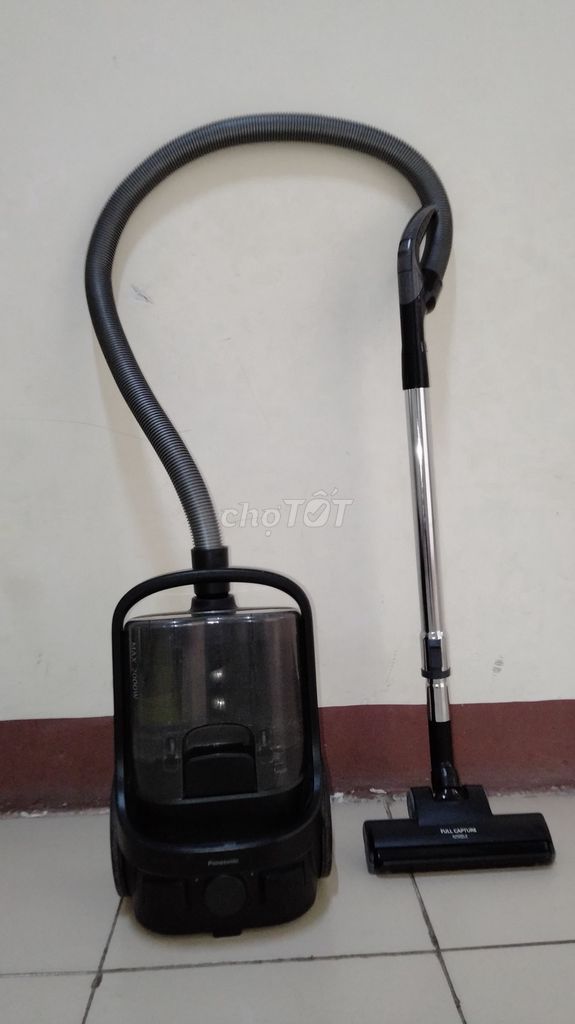Máy hút bụi Panasonic 2000W. Mua bán Thiết bị vệ sinh, nhà tắm tại Quận Hà Đông Hà Nội được đăng bởi Phạm Hoàng hình 1