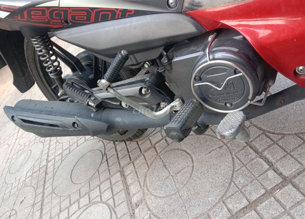 Xe máy 50cc chính chủ Quận Ba Đình -HN. Mua bán Xe máy tại Quận Ba Đình Hà Nội được đăng bởi Nguyen hq hình 5