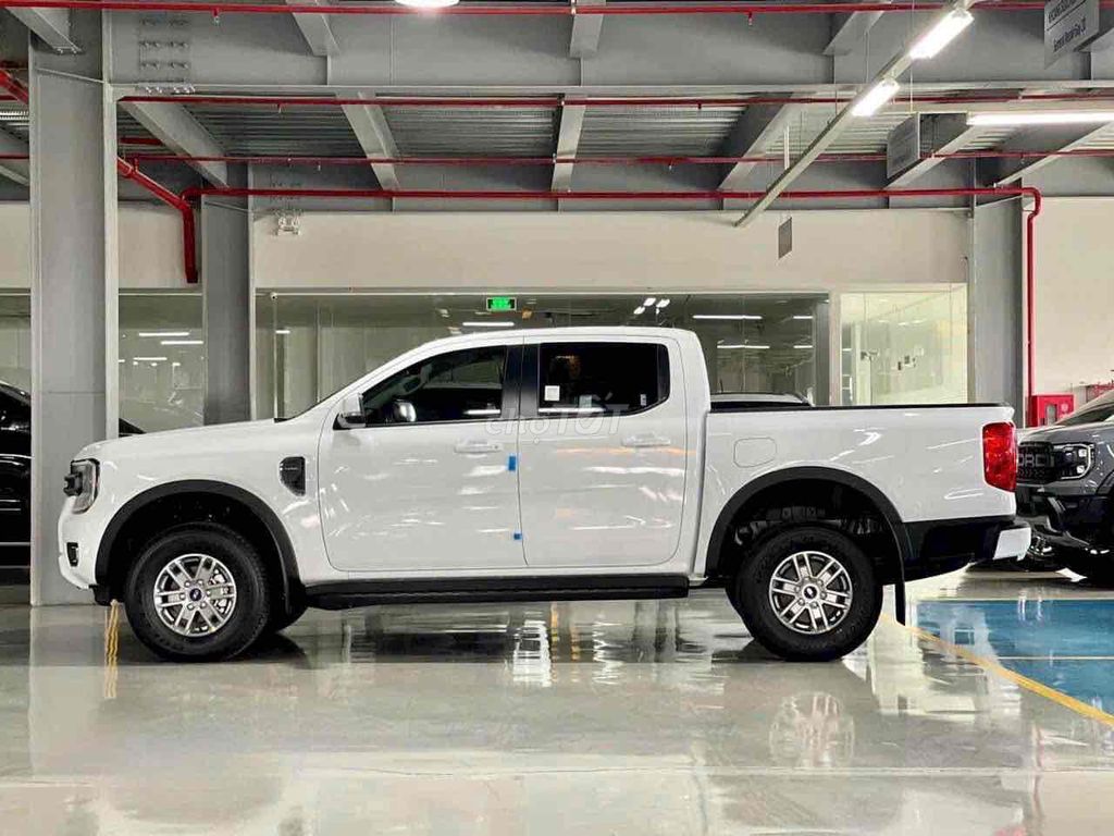 Ford Ranger 2025 XLS 2.0L 4x2 AT. Mua bán Ô tô tại Huyện Mèo Vạc Hà Giang được đăng bởi Phan Thị Liễu hình 2
