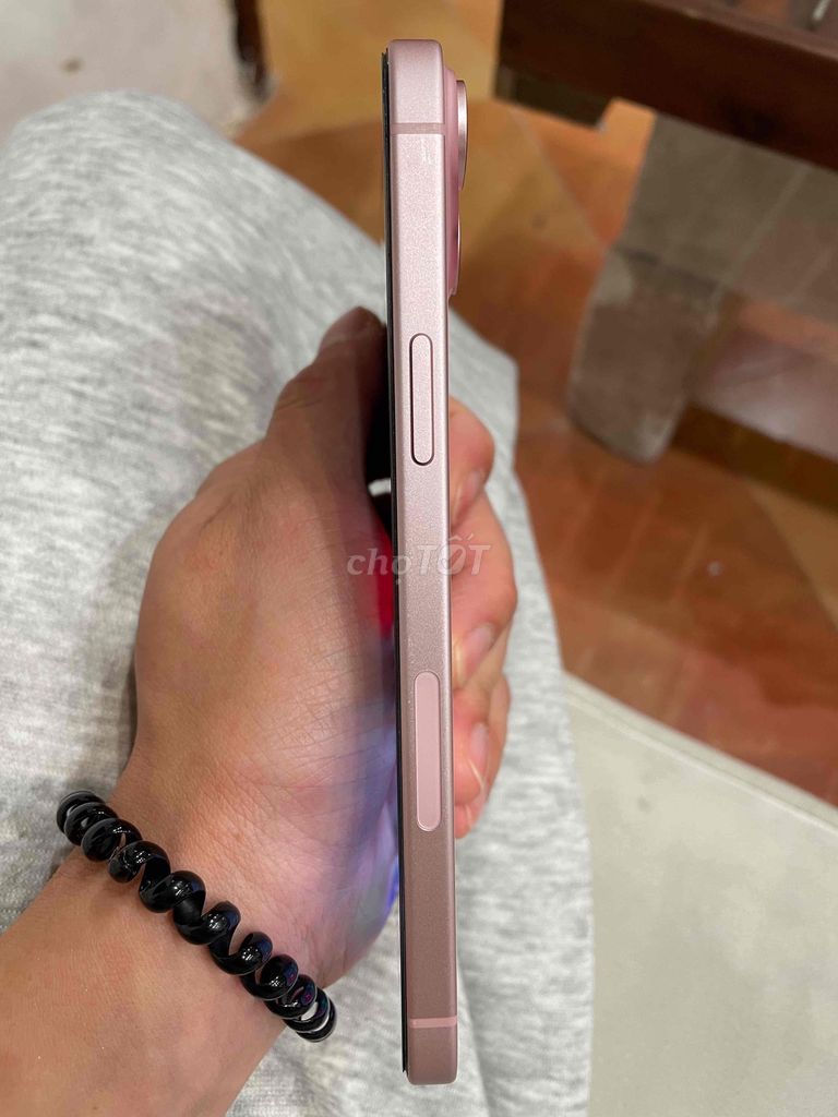 Apple iPhone 15 Plus 128GB Hồng. Mua bán Điện thoại tại Quận Bắc Từ Liêm Hà Nội được đăng bởi Hoàng Hữu Long hình 1