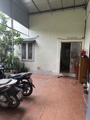 chuyển nhượng lại nhà 2n1k giá cực tốt
