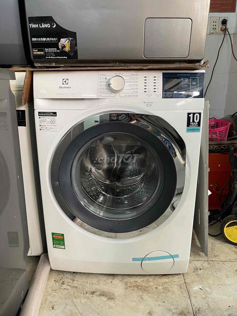 Thanh lý máy giặt Electrolux inverter 10kg. Mua bán Máy giặt tại Quận Bình Tân Tp Hồ Chí Minh được đăng bởi Quí Vũ Official hình 1
