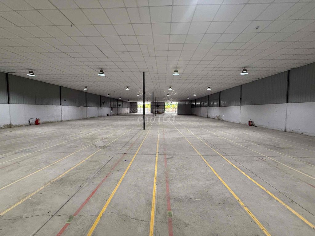 Cho Thủe kho xưởng đẹp tại thạnh lộc Quận 12